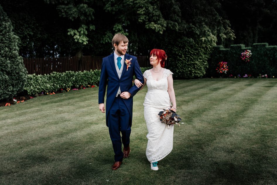Bride and groom at Rogerthorpe manor