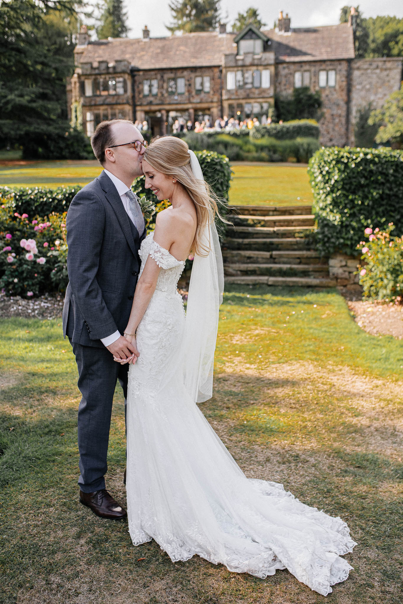 Relaxed wedding portraits at Whirlow Brook Hall in Sheffield